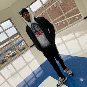 Meet your Posher, Anthony